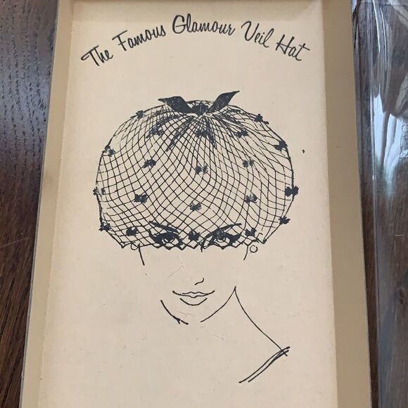 Vtg Kresge pink Glamour veil‎ hat in Original box - Picture 2 of 6